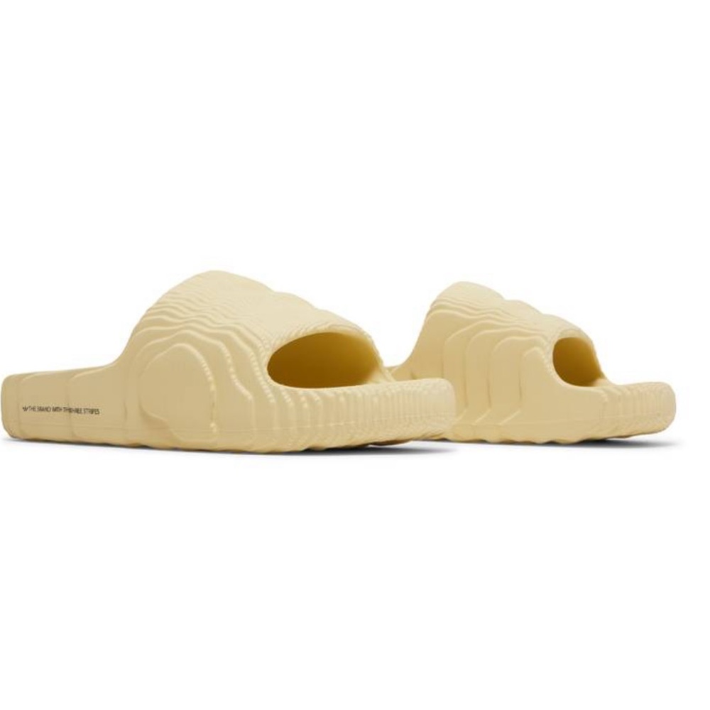 Adilette 22 slides